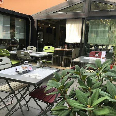 Campanile Colmar - Parc Des Expositions Hotel Bagian luar foto